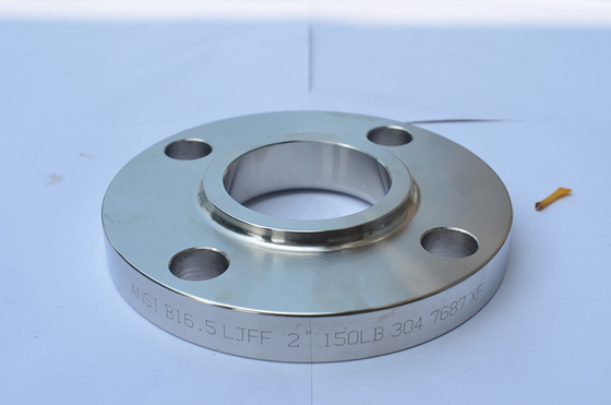 2 1 2 Bride à collerette soudée Ansi B16.47 Asme B16.5