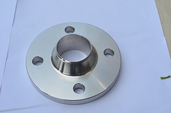 Glissement d'acier au carbone de DN15-DN3000 Pn6-Pn100 sur des brides enduisant la surface   huile antirouille, galvanisation etc.