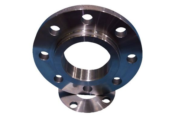 AINSI bride DIN EN1092-1 TYPE12 PN16 DN200 P250GH P265GH P280GH de P245GH avec le hub