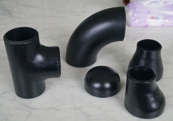 Pouce de la norme ANSI B16.28 1/2 de garnitures de l'acier au carbone ASTM A234 WPB peinture de noir de 48 pouces
