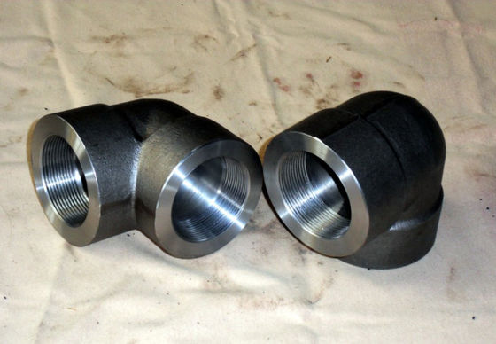 ASME B16.11 a forgé la pièce en t convenable de coude de commutateur des garnitures ASTM A105N couplant 3000lbs