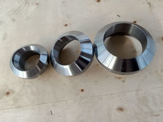 Garnitures de tuyau de soudure de prise d'ASME B16.11 Froged 9000lbs fileté 2000lbs