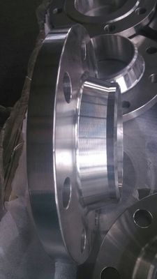 Le CS STANDARD de BRIDE DIN EN1092 solides solubles PN6 à PN63 SE ROUILLENT BRIDE FORGÉE par HUILE de PREUVE