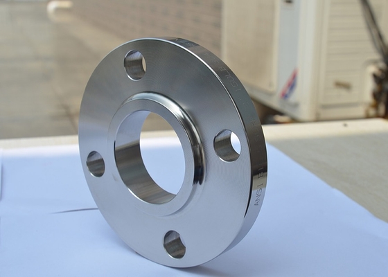 La soudure forgée de la prise A105 a soulevé la bride Sch40 de visage